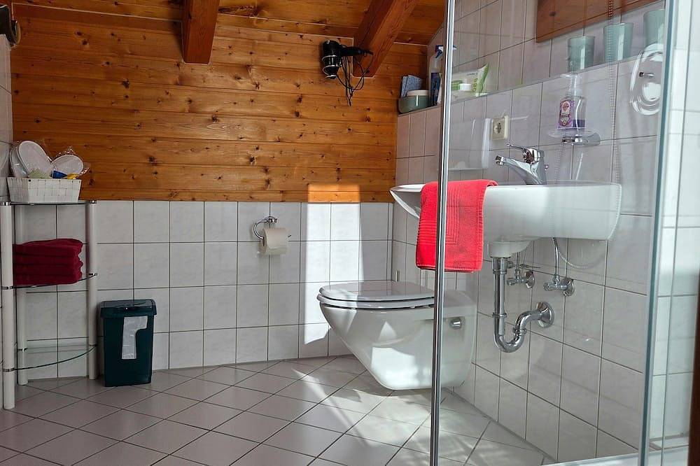 Ganze Wohnung, Ferienwohnung  Haus Wiesenblick Fewo2 - Haus Wiesenblick in Oberwössen, Unterwössen