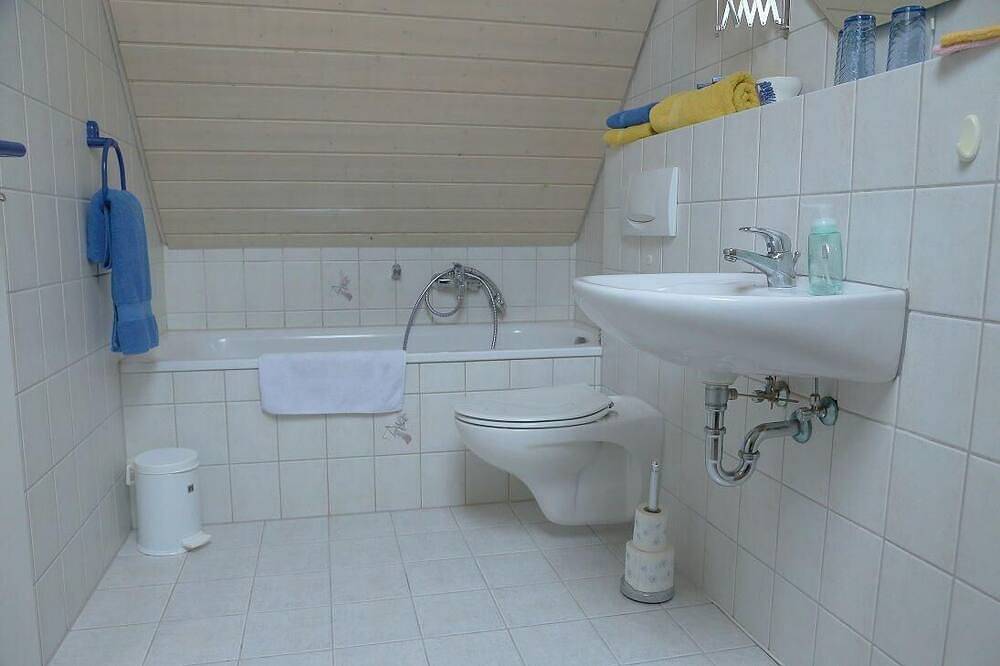 Ganze Wohnung, Ferieninsel an der Dreisam in Suedlicher Schwarzwald, Kirchzarten