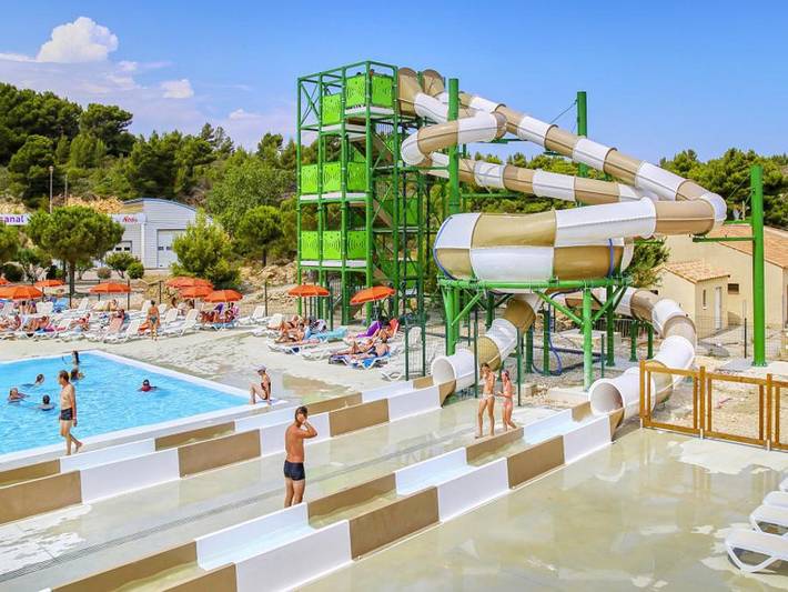 Camping für 6 Personen, mit Terrasse und Kinderpool sowie Sauna in Narbonne