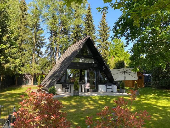 Ferienhaus für 3 Personen, mit Ausblick und Garten, kinderfreundlich in Schneverdingen