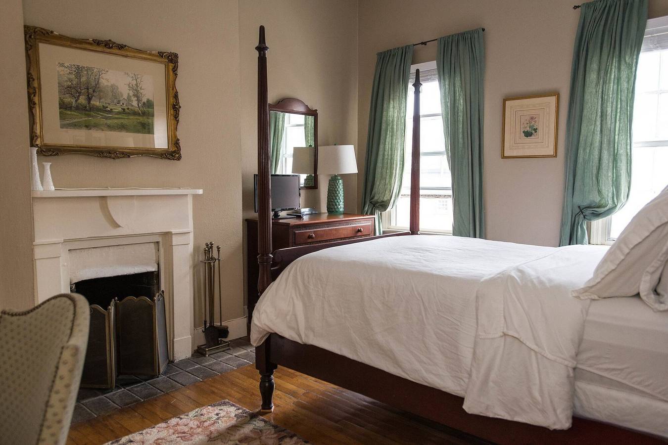 Estudio entero, The Maine Room in New York in Manhattan, Nueva York