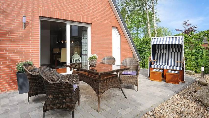 Ferienhaus für 4 Personen, mit Terrasse und Garten in Wittmund - 2