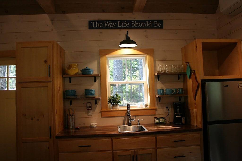 Pets Stay Free! Modern Cottages w/Heat & Ac in Lincoln County (Maine)