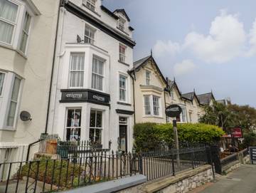 Apartment for 2 People in Llandudno, Conwy region, Photo 1