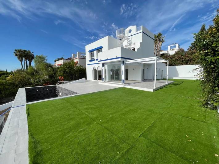 Chalet para 6 personas, con Balcón y Jacuzzi además de Terraza y Jardín en Costa Noroeste - 4