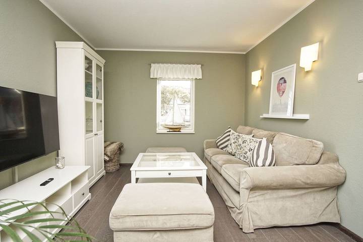 Ferienhaus für 6 Personen, mit Terrasse und Garten sowie Sauna in Wiek - 4
