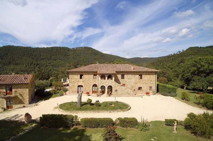 Villa für 38 Personen, mit Garten - 1