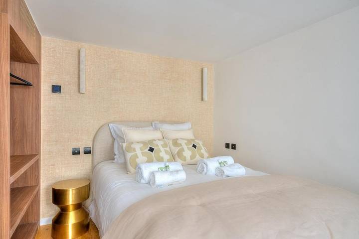 Gîte pour 2 personnes dans Theatre Edouard Vii Paris - 3