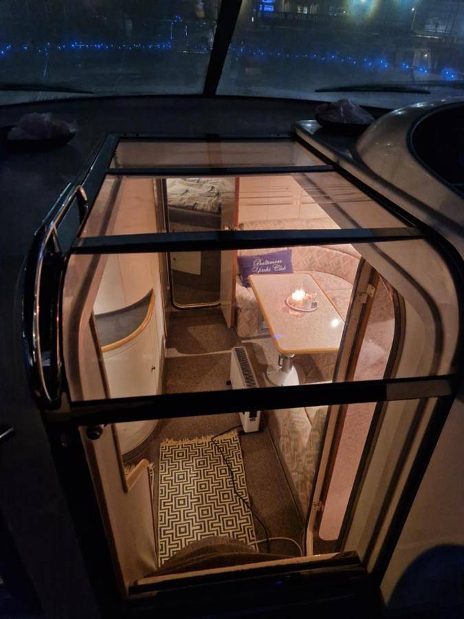 Boot für 4 Personen, mit Seeblick und Ausblick sowie Terrasse, mit Haustier in Schweden - 4