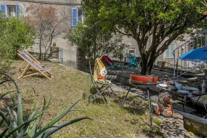 Villa pour 4 personnes, avec terrasse et jardin, adapté aux familles dans Cap Corse - 4