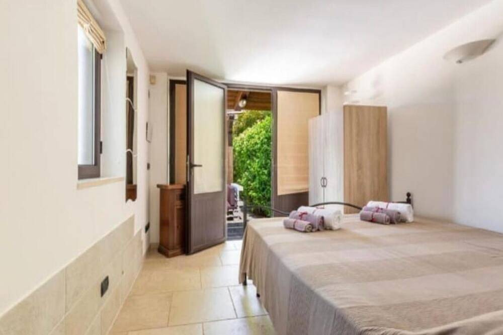 Villa Dosagiri Stanza privata+piscina in Selva di Fasano, Provincia di Brindisi