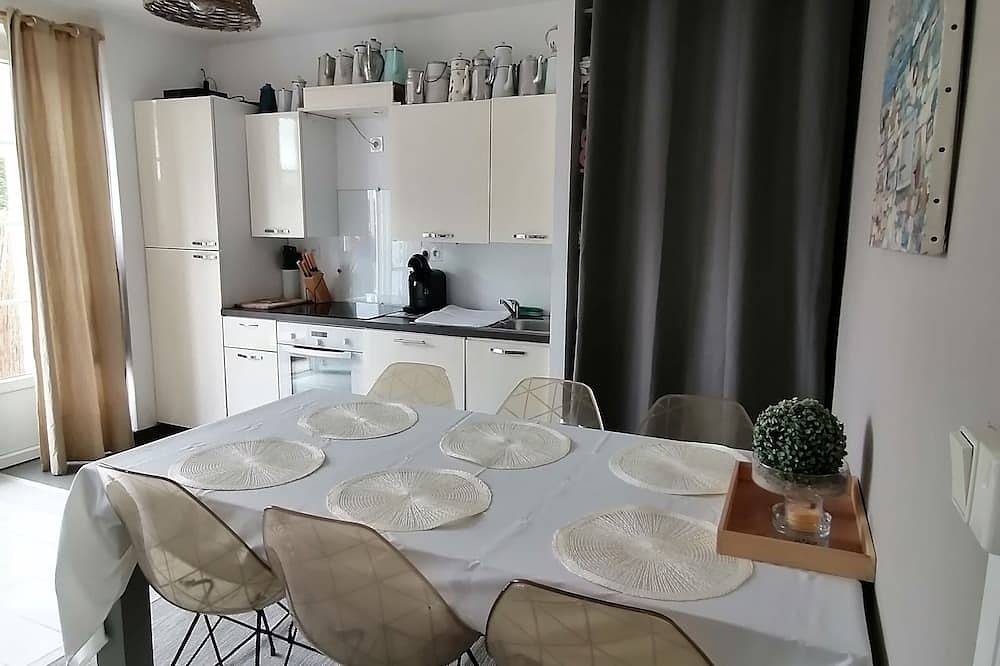 Maison Familiale Proche de la mer in Lancieux, Región de Dinan