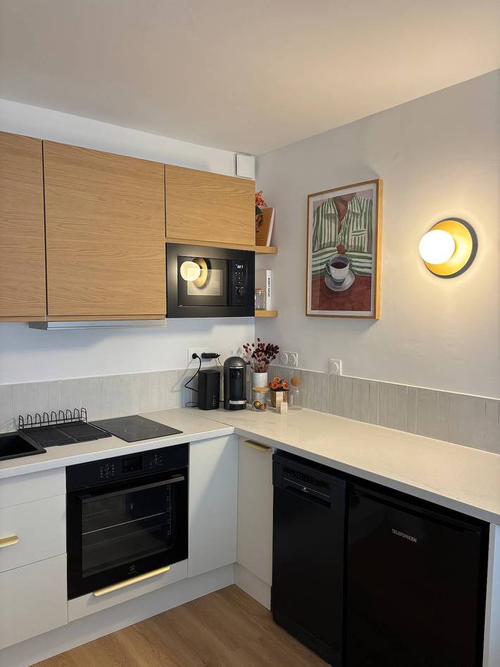 Apartamento entero, Encantador estudio cerca de París - Clamart Center in Clamart, Altos del Sena