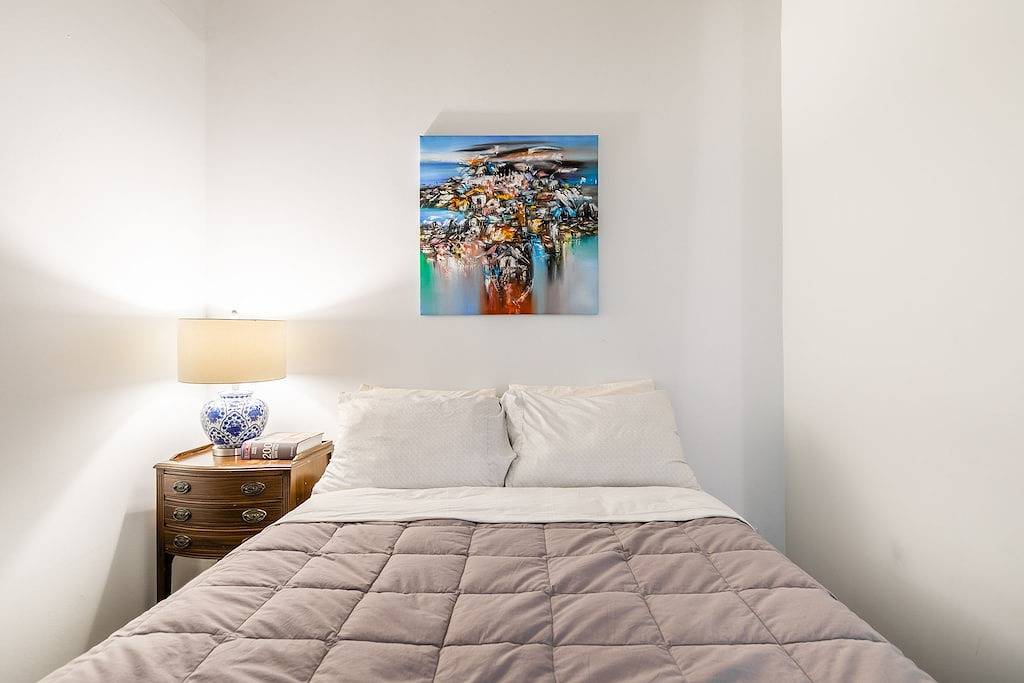 Entire apartment, Spacious Corner Loft in King West Toronto in Toronto, Lake Ontario (Canada)