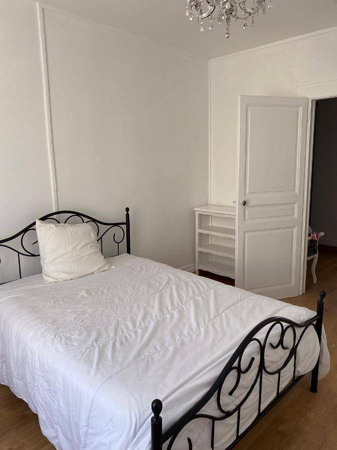 Appartement entier, One-Bedroom Apartment in Frouard, Région de Nancy