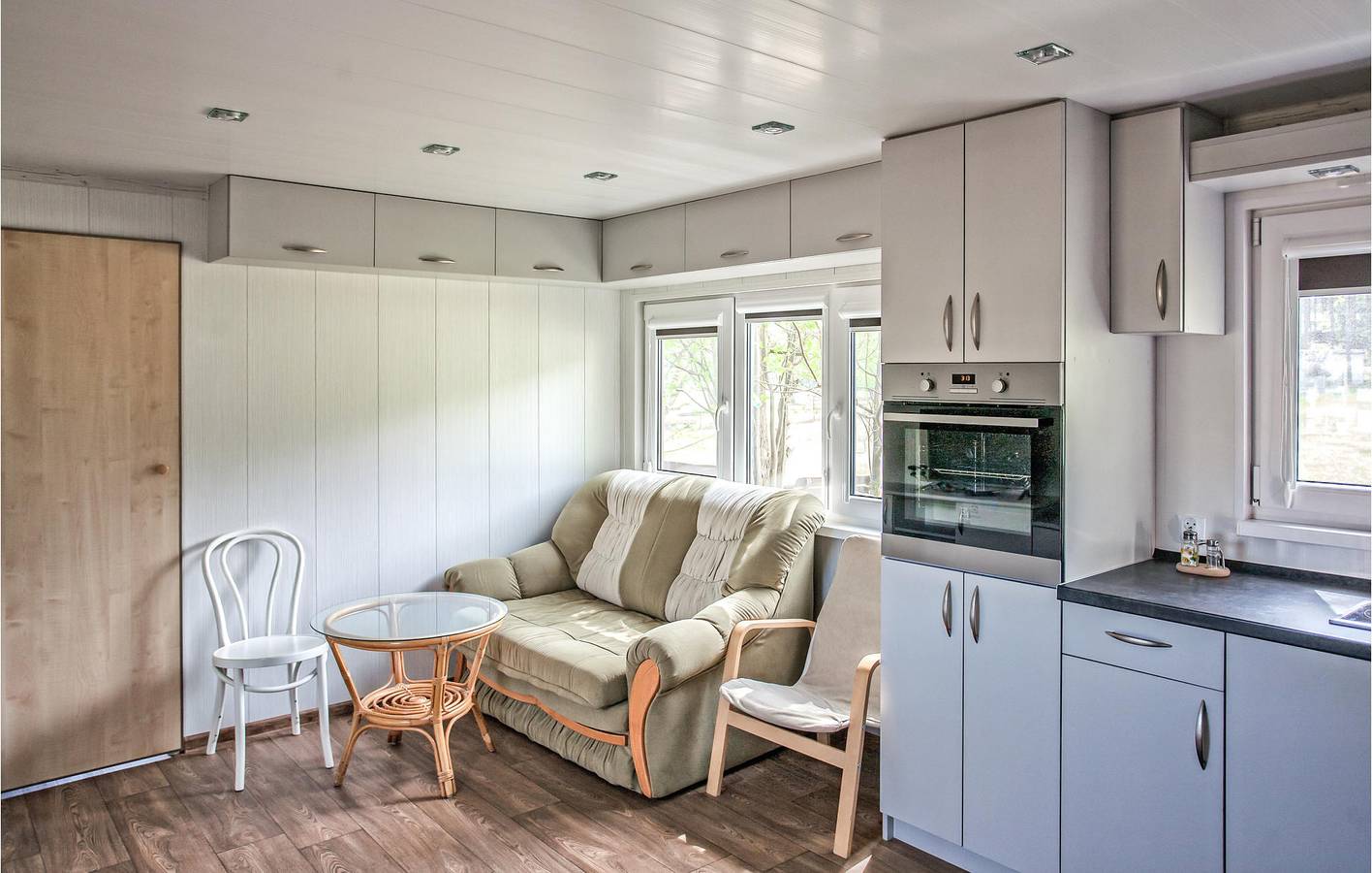 Ferienhaus für 6 Personen mit Terrasse in Powiat Olsztyński