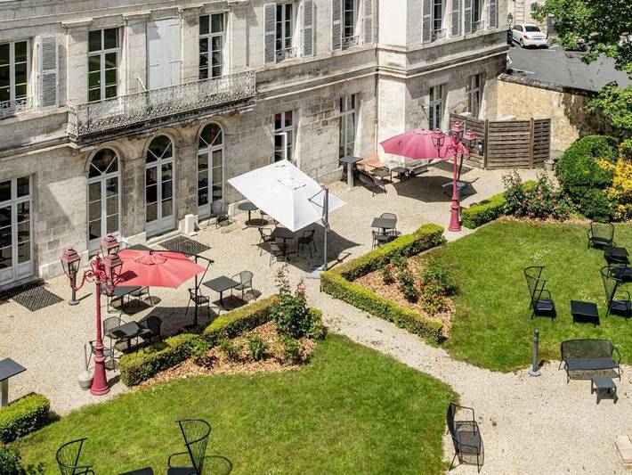 Hôtel pour 2 personnes, avec jardin, animaux acceptés à Angoulême - 4