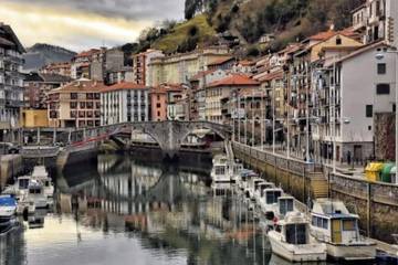 Gîte pour 10 personnes, avec balcon à Ondarroa