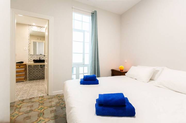 Ganze Wohnung, Apartment mit Blick auf die Kathedrale im Herzen des historischen Zentrums in Ávila, Ávila und Umgebung