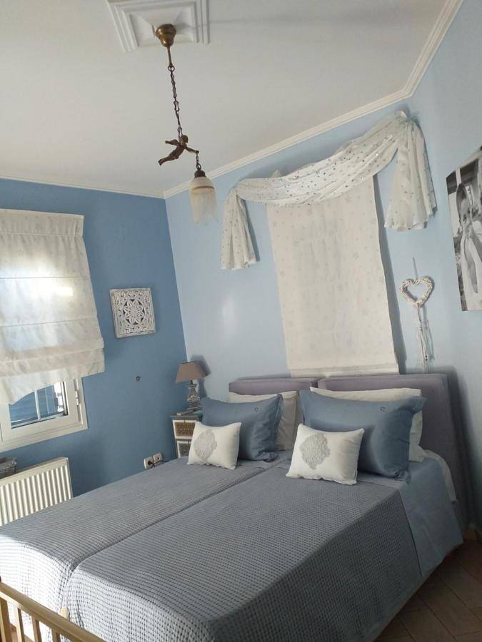 Location de vacances pour 5 personnes, avec vue ainsi que piscine et jardin dans Perdika - 3