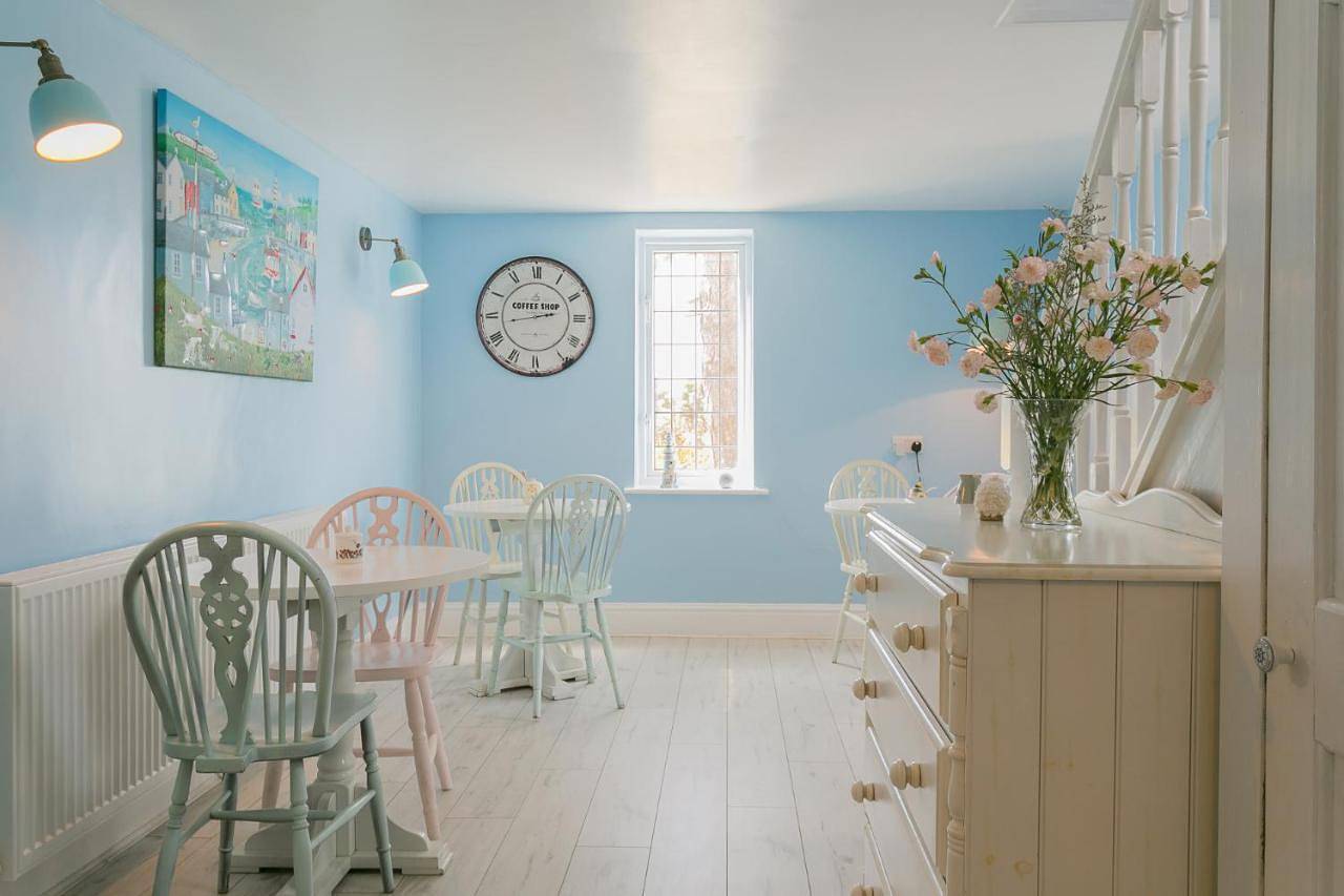 King Room with Garden View in Isle of Anglesey