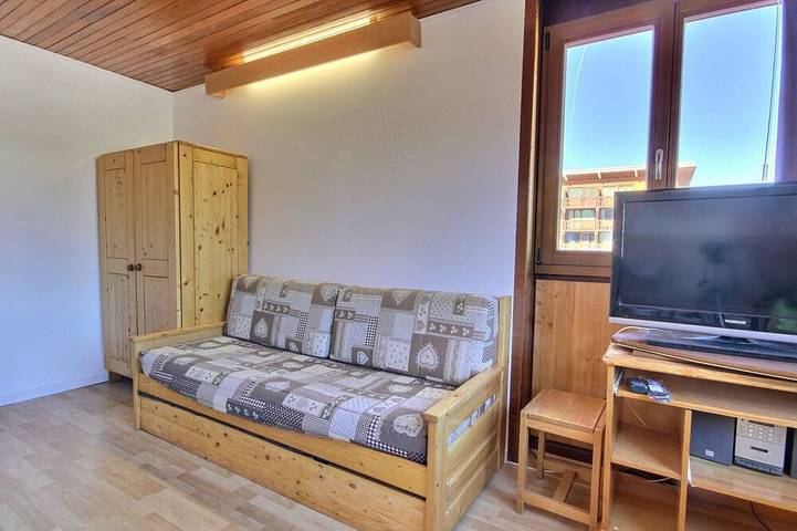 Entire apartment, 3-room apartment for 8 people at the foot of the slopes in La Plagne in Plagne Centre, La Plagne-Tarentaise