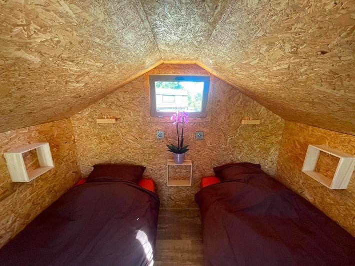 Chalet pour 5 personnes, avec Terrasse ainsi que Piscine et Vue dans Meurthe-et-Moselle - 3