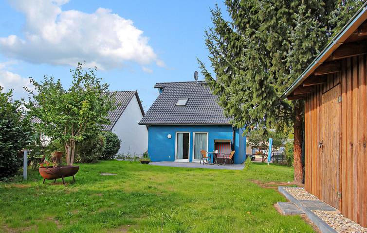 Ferienwohnung für 3 Personen, mit Garten