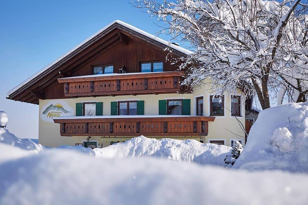 Ferienwohnung Steigrain - Gästehaus Alpina in Bad Kohlgrub, Bavarian Alps