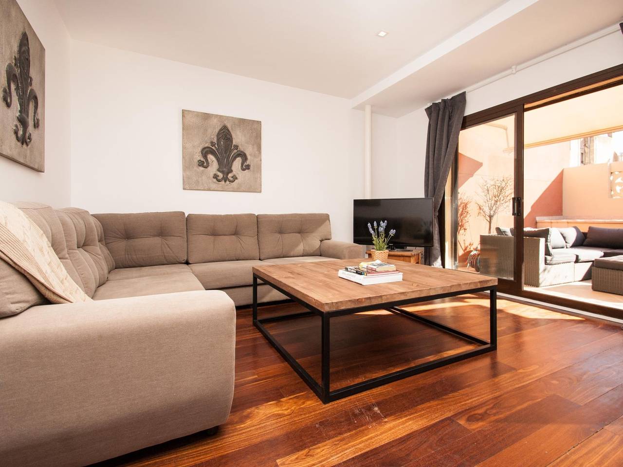 Apartamento vacacional entero, Apartamento Ático con terraza in Centro Barcelona, Barcelona