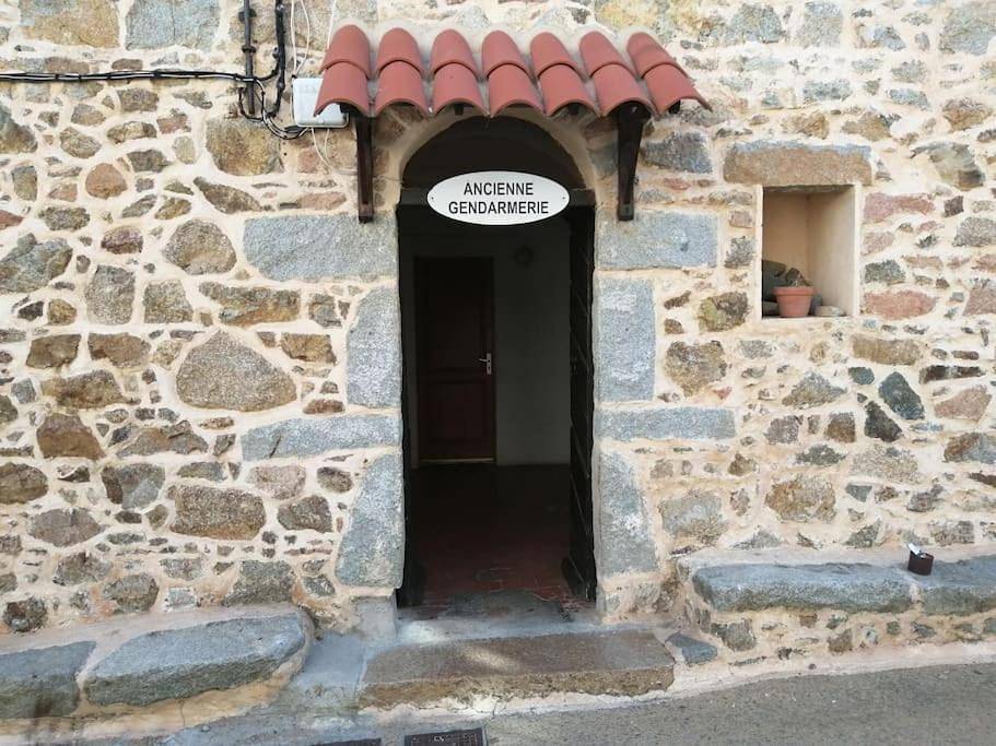 Appartement entier, Two-Bedroom Apartment in Piana, Région d'Ajaccio