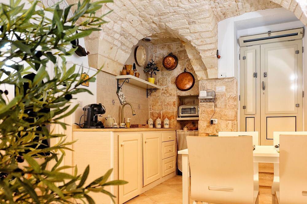 Cozy House in the Heart of the Itria Valley in Martina Franca, Old Town in Martina Franca, Taranto Province