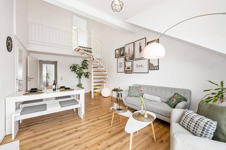 Ferienwohnung für 10 Personen, mit Balkon und Ausblick in Bad Friedrichshall