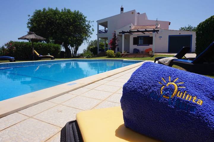 Location de vacances pour 6 personnes, avec jardin dans Alcantarilha - 2