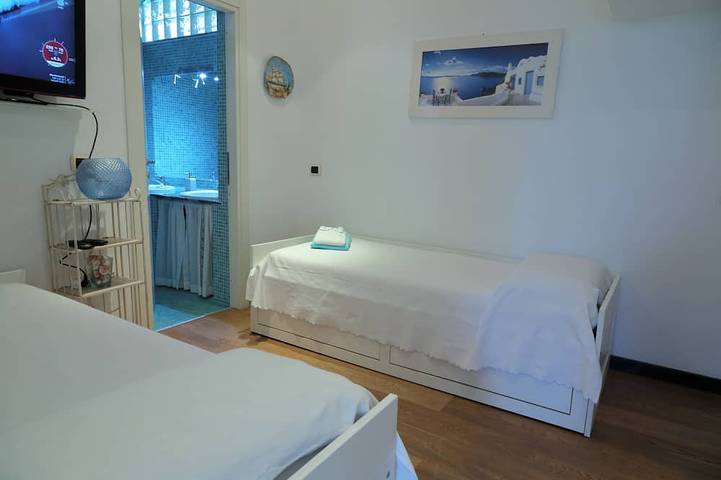 Villa with garden a few steps from the sea in Ardea, Rome Province