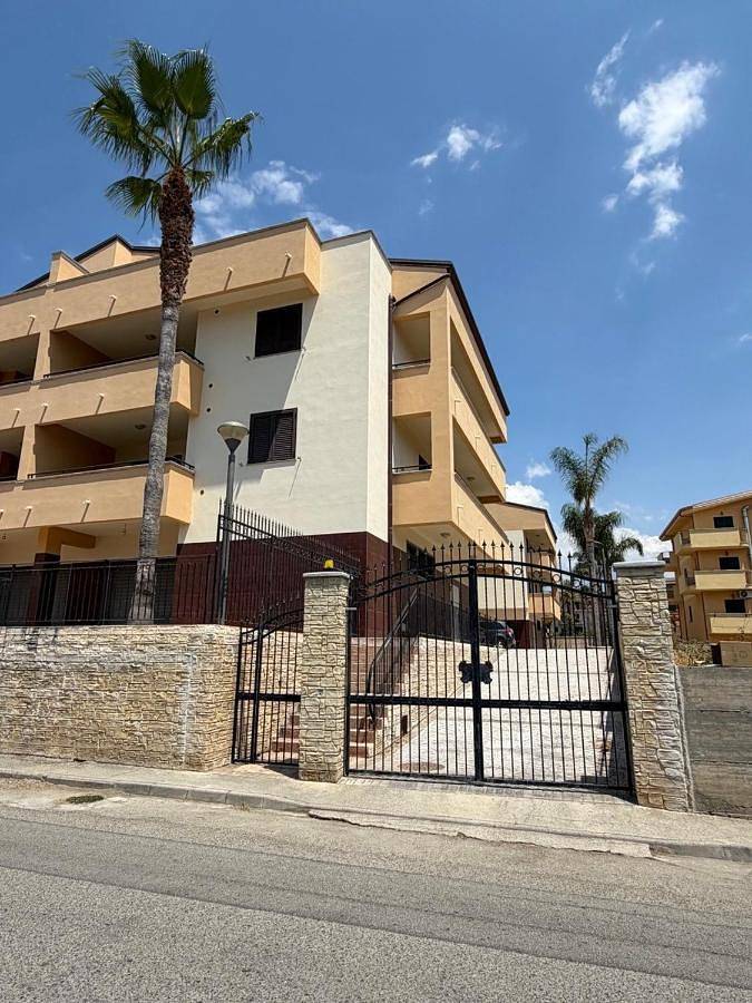 Appartement entier, Posidonia Apartments in Melito di Porto Salvo, Côte Tyrrhénienne Calabre