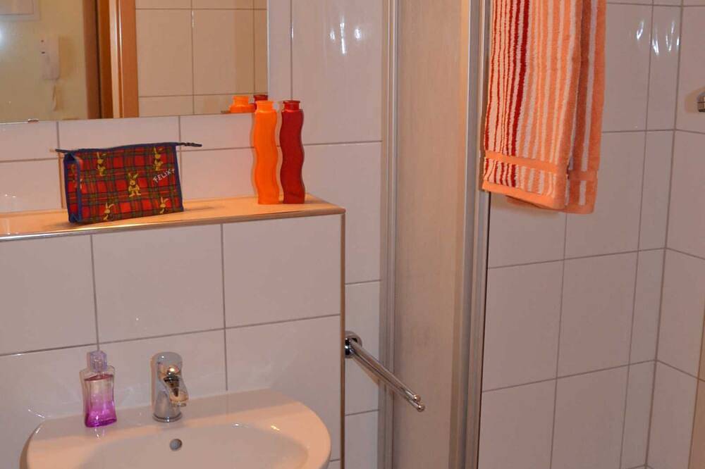 Kat I - Wohnung 4 - Ferienwohnungen Villa Am Sonnenstrand in Bansin, Heringsdorf