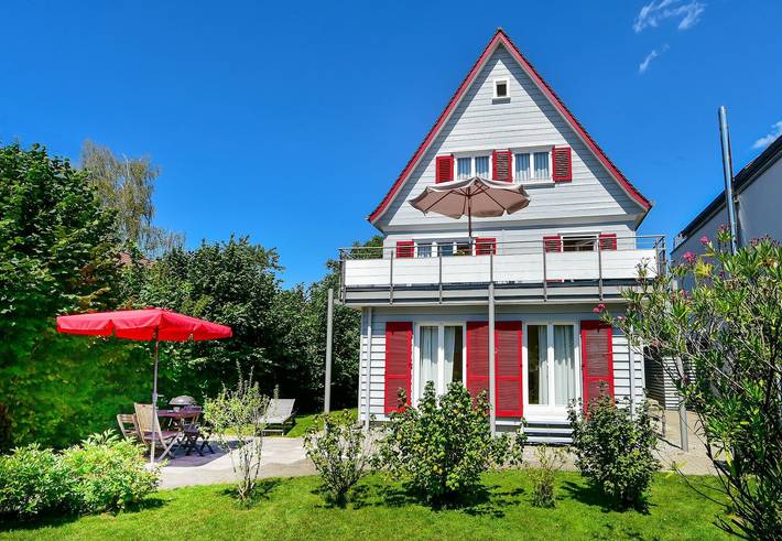 Ferienhaus für 8 Personen, mit Balkon und Garten in Lindau