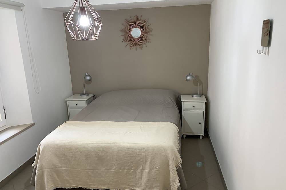 Ganze Wohnung, Nice flat 2 bedrooms 2 bathrooms 75m2 4**** historic center of Toulon in Toulon, Mittelmeerküste (Frankreich)