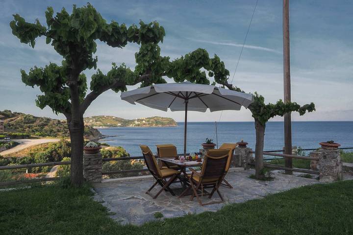 Chalet für 11 Personen, mit Meerblick und Terrasse sowie Ausblick und Garten in Griechenland - 2