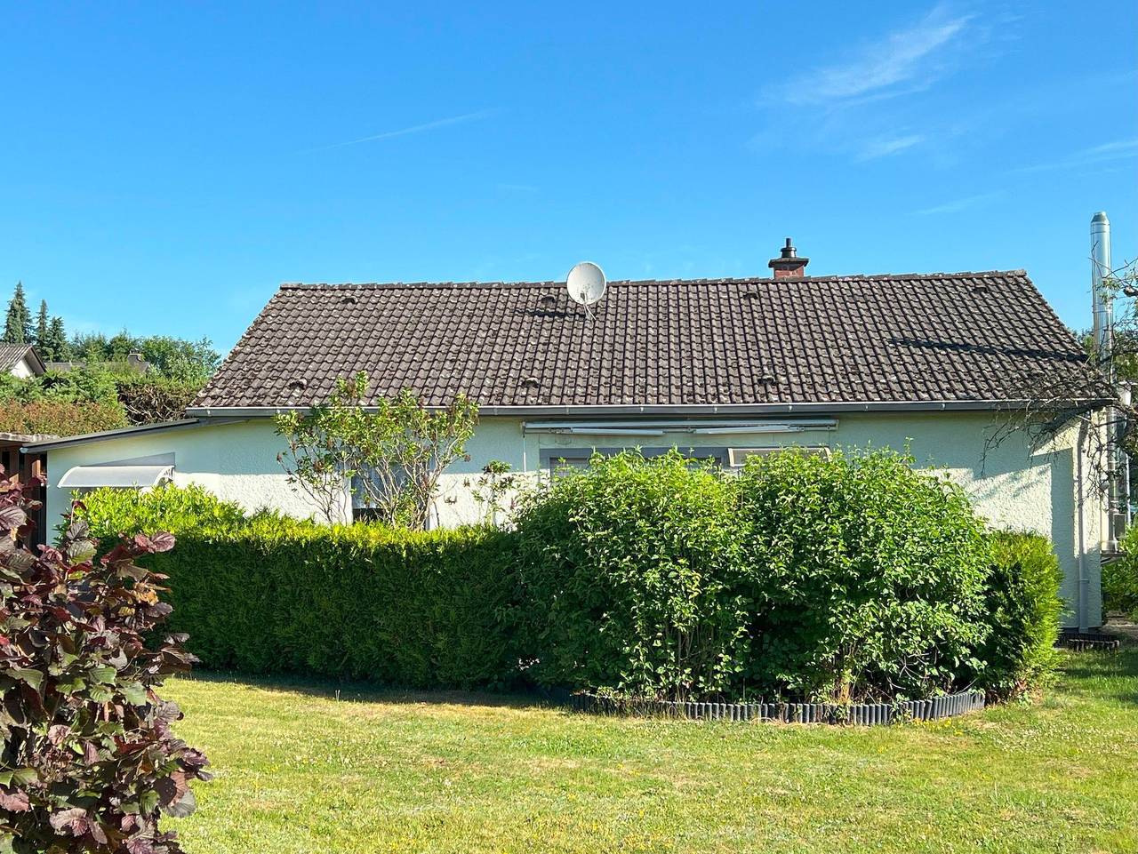 Haus Waldblick - Ferienhaus, Bad, Wc, 2 Schlafräume in Liederbach, Dillendorf