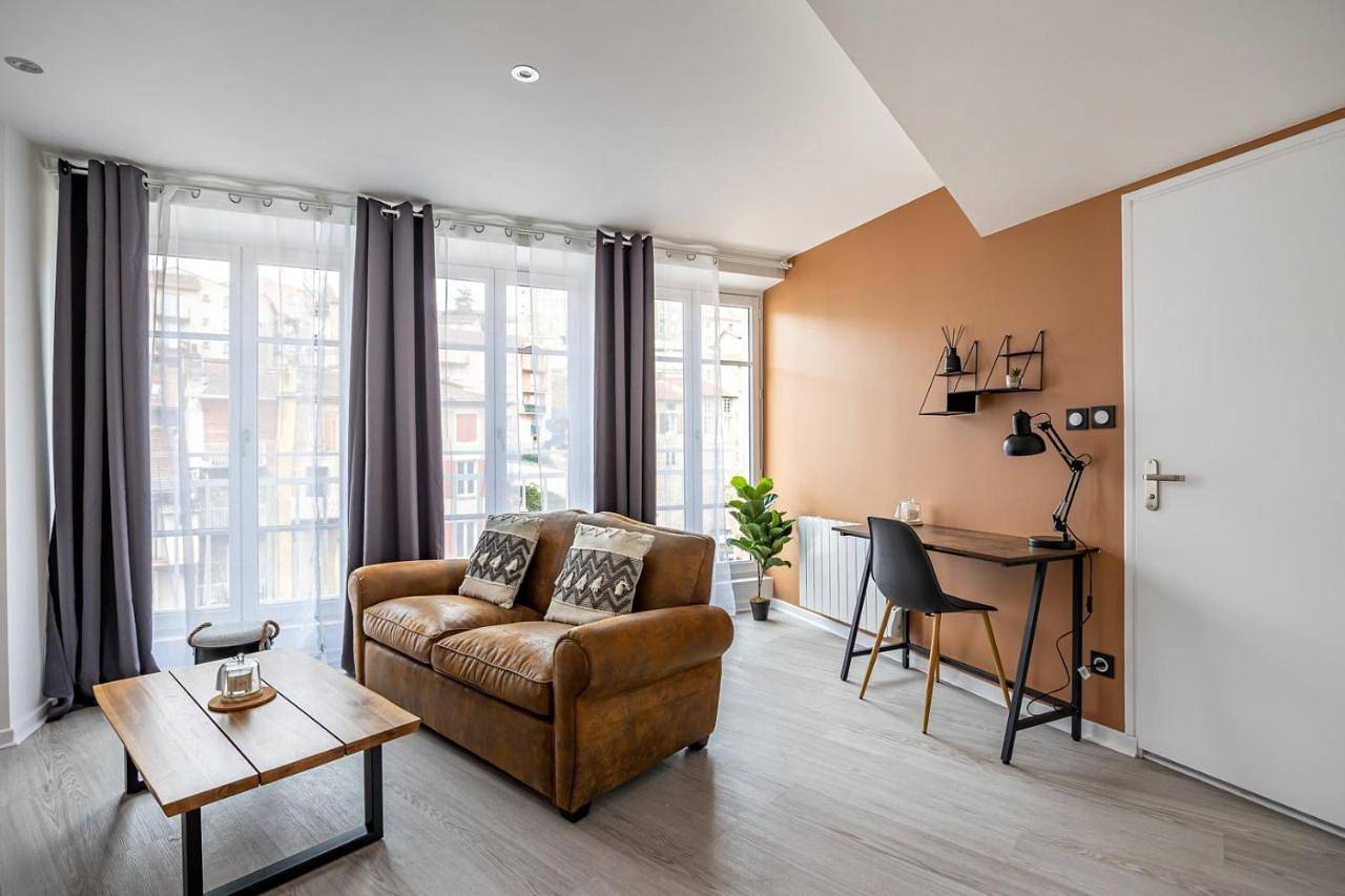 Appartement entier, Apartment in Annonay, Région de Tournon-sur-Rhône