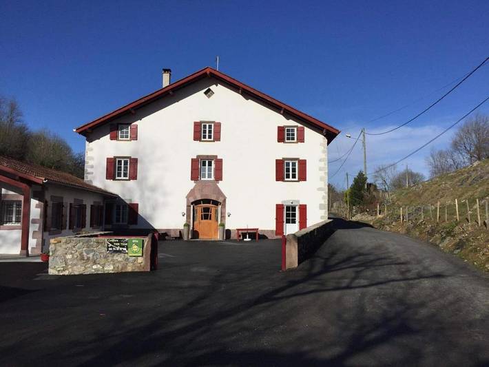 Gîte pour 2 personnes, avec terrasse dans Bustince-Iriberry