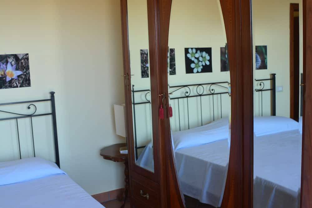 Unabhängiges Haus in Monte Tresino in Castellabate, Cilento Coast