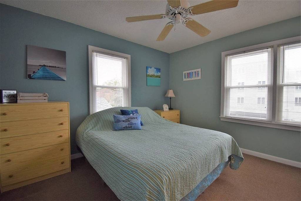 Ganze Wohnung, 2Br Eigentumswohnung im Herzen der Innenstadt - zu Fuß zum Strand und Shopping in Rehoboth Beach, Sussex County (Delaware)