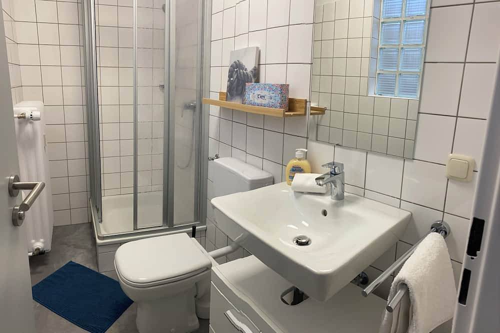 Ganze Wohnung, Gemütliche Ferienwohnung am Ringpark in Würzburg, Fränkisches Weinland