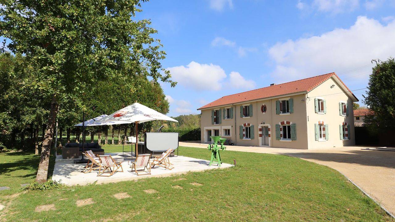 Ferienhaus für 12 Personen (350 m²) in Lachalade in Lachalade, Verdún