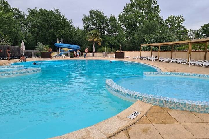 Camping pour 6 personnes à Angles