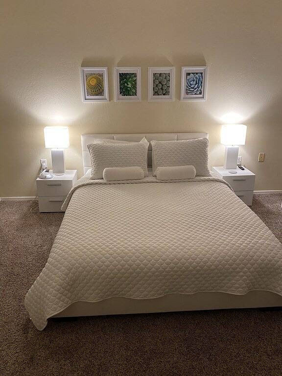 Vacation rental for 4 people, with hot tub and terrace as well as pool in Paradise Valley