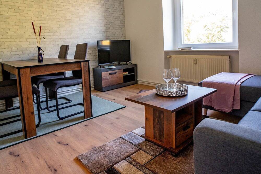 Ganze Wohnung, Ferienwohnung 4 Zingst - Hundefreundliche Ferienwohnungen - Nähe Ostseeküste in Langendorf (Lüssow), Lüssow